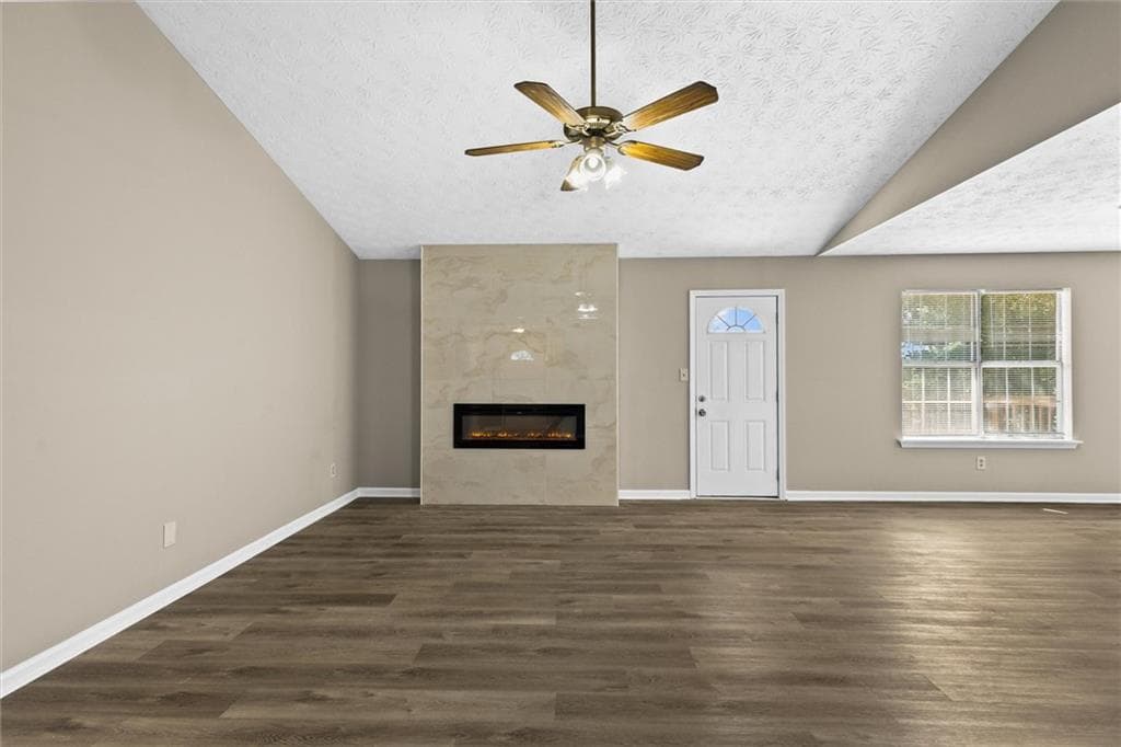 3 bedroom, 2 bathroom, 1,474 sq ft single family residence for sale at 3679 Ashbill, Rex, GA 30273 — photo 4