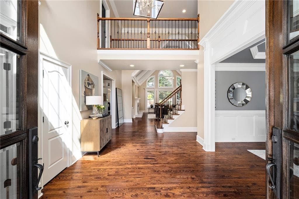 6 bedroom, 9 bathroom, 7,554 sq ft single family residence under contract at 240 Pembrook Place, Roswell, GA 30075 — photo 7