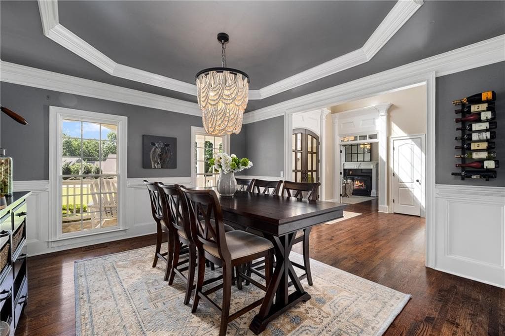 6 bedroom, 9 bathroom, 7,554 sq ft single family residence under contract at 240 Pembrook Place, Roswell, GA 30075 — photo 10