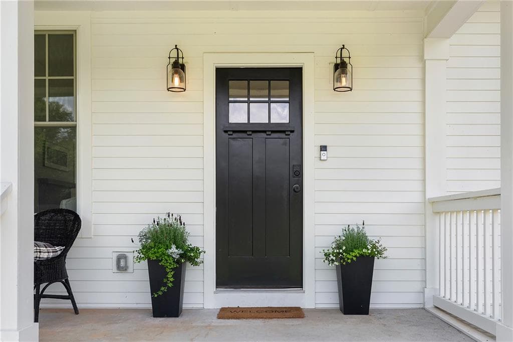 4 bedroom, 3 bathroom, 3,400 sq ft single family residence under contract at 7600 Barnes Road, Chattahoochee Hills, GA 30268 — photo 6
