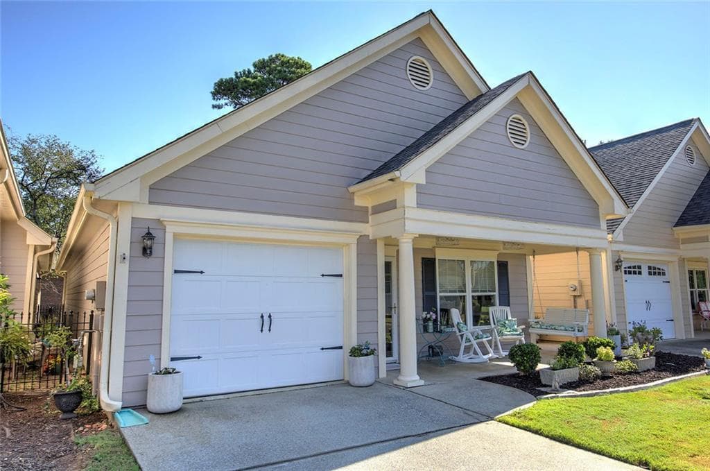 2 bedroom, 2 bathroom, 1,363 sq ft single family residence for sale at 25 Casey Drive, Cartersville, GA 30120 — photo 4