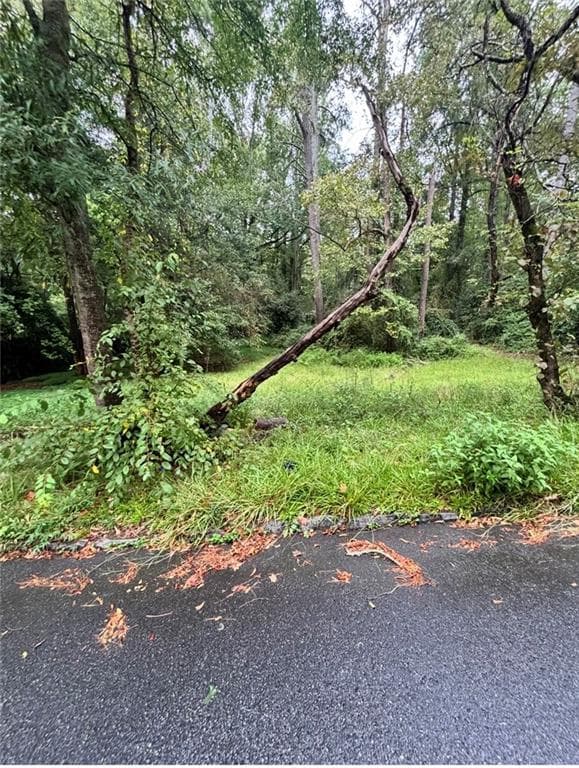 unimproved land under contract at 8 N Poplar Street, Fairburn, GA 30213