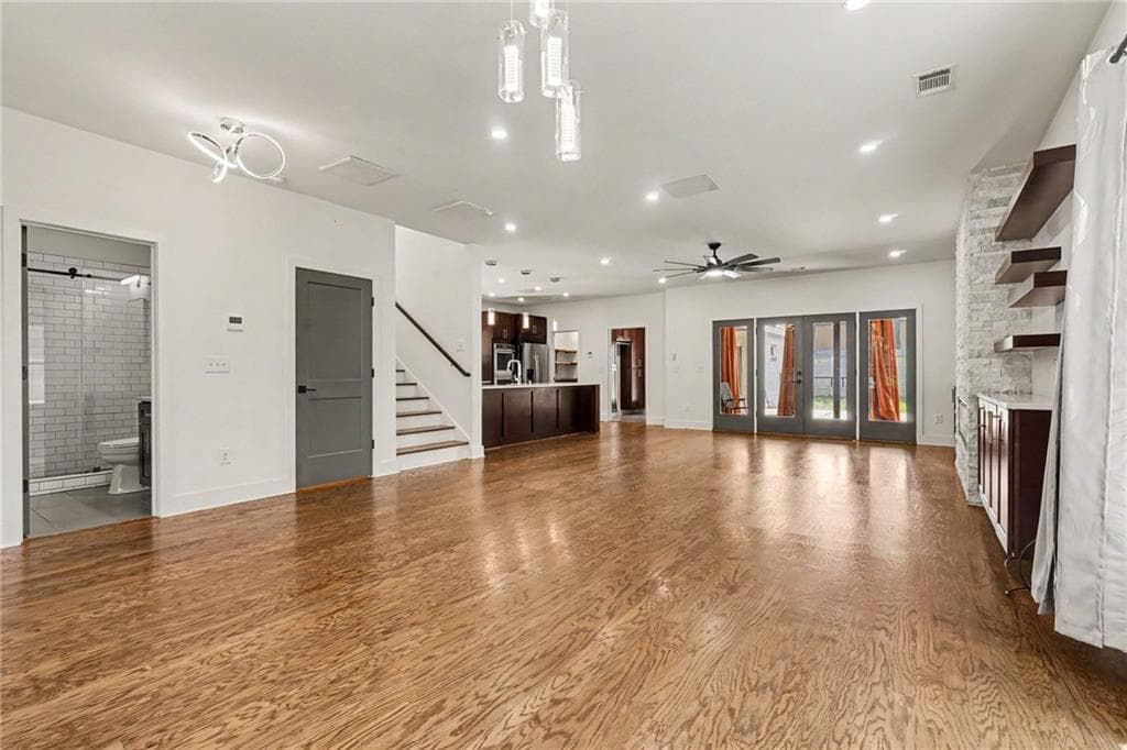 5 bedroom, 5 bathroom, 3,535 sq ft single family residence for sale at 866 Nottingham Drive, Avondale Estates, GA 30002 — photo 4