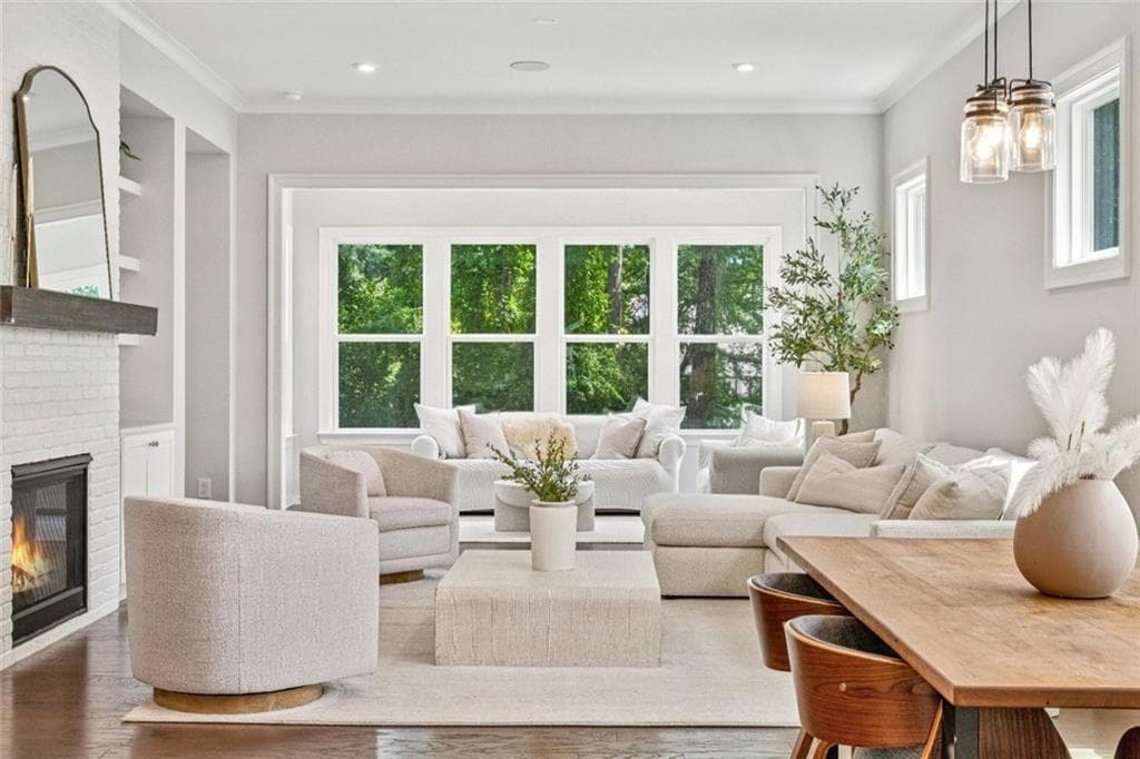 4 bedroom, 4 bathroom, 2,915 sq ft single family residence under contract at 1229 Hampton Park Road, Decatur, GA 30033 — photo 5