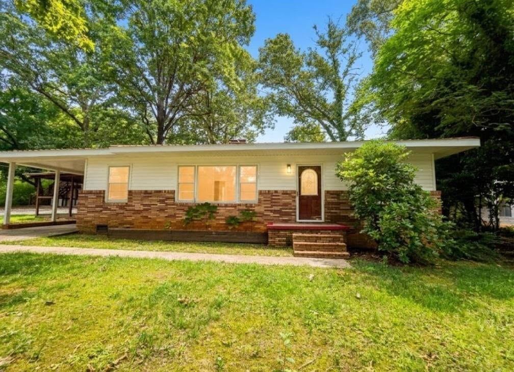 3 bedroom, 2 bathroom single family residence for sale at 151 Tiny Ridge Drive, Cornelia, GA 30531 — photo 2
