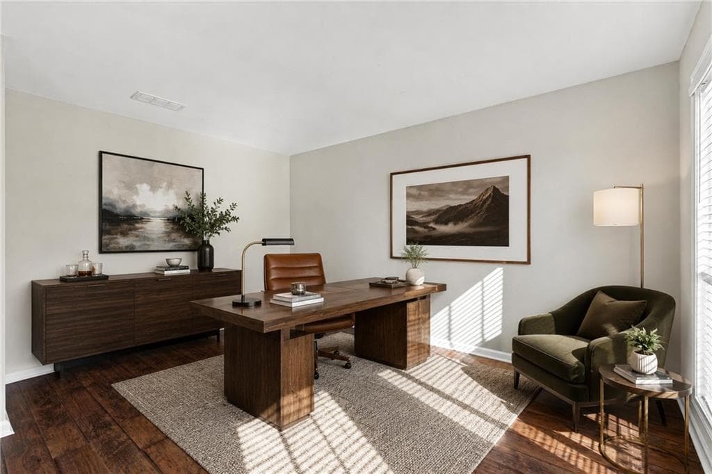 4 bedroom, 3 bathroom, 2,772 sq ft single family residence under contract at 3845 Brushy Wood Court, Loganville, GA 30052 — photo 7