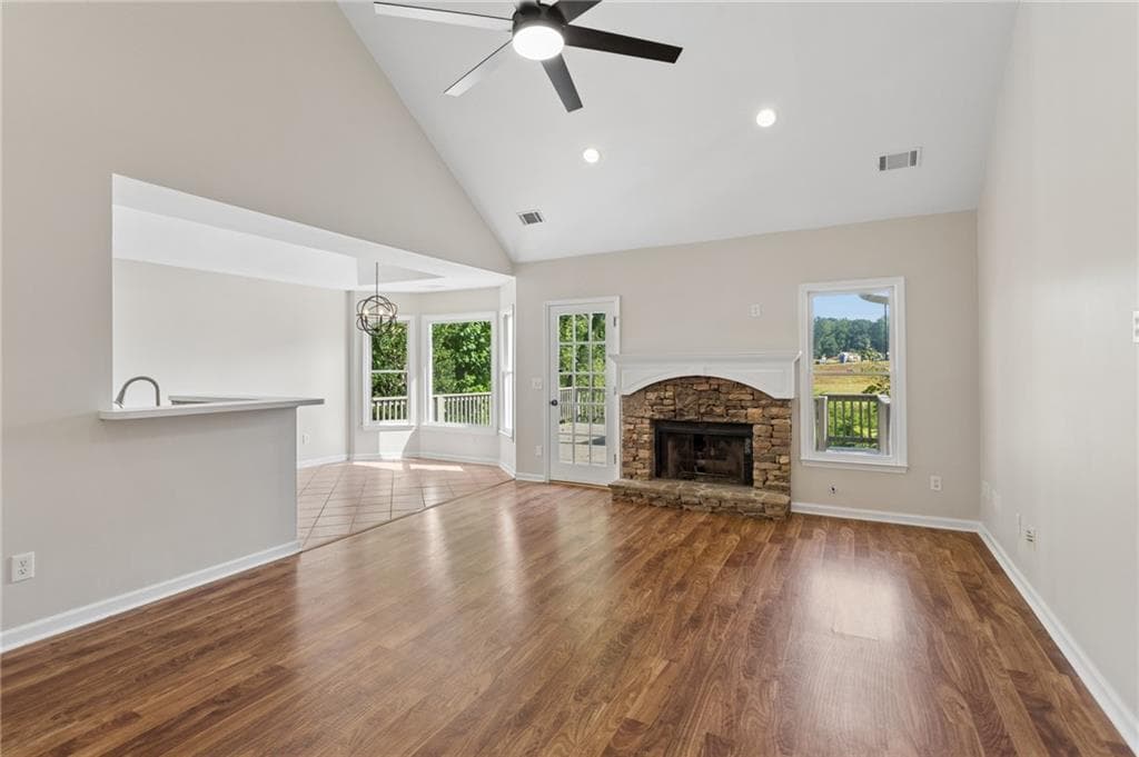 4 bedroom, 3 bathroom, 2,566 sq ft single family residence for sale at 1433 Rosewood Creek Drive, Marietta, GA 30066 — photo 5