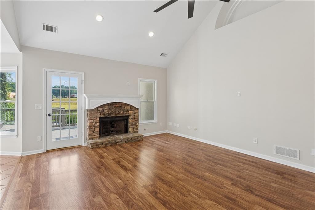 4 bedroom, 3 bathroom, 2,566 sq ft single family residence for sale at 1433 Rosewood Creek Drive, Marietta, GA 30066 — photo 6