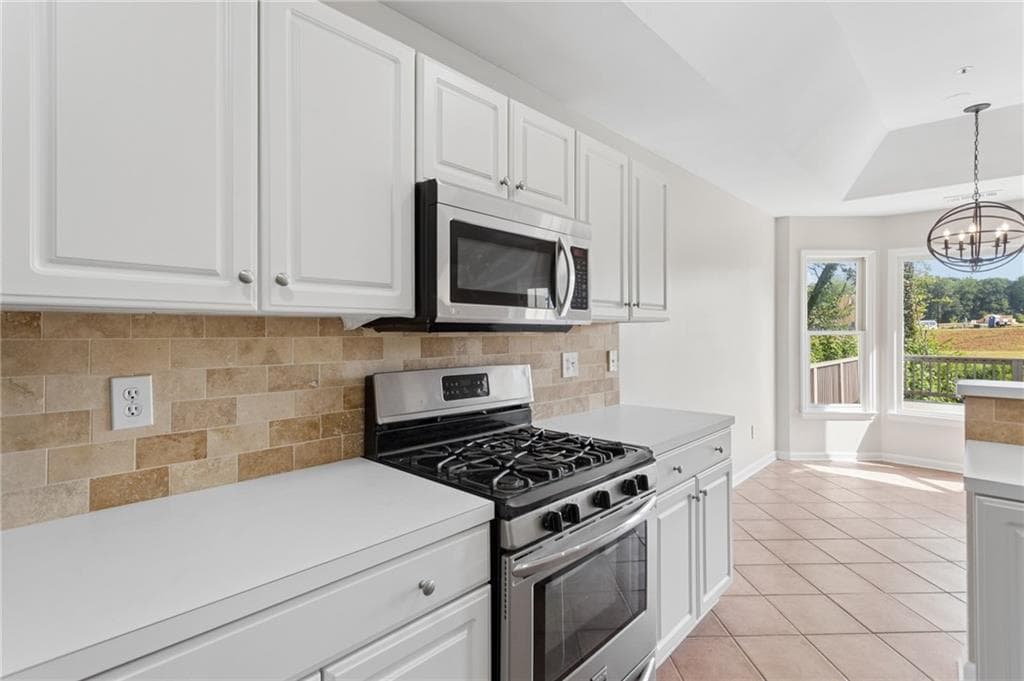 4 bedroom, 3 bathroom, 2,566 sq ft single family residence for sale at 1433 Rosewood Creek Drive, Marietta, GA 30066 — photo 10