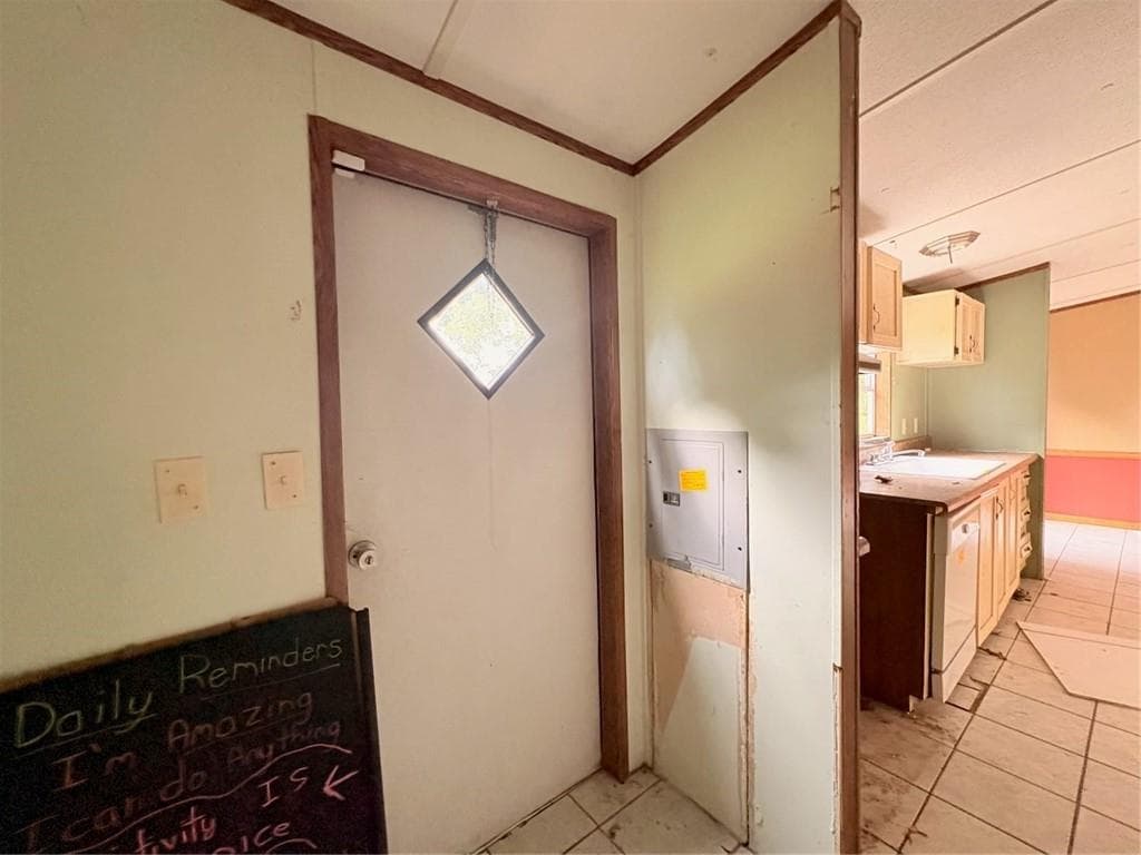 3 bedroom, 2 bathroom, 1,248 sq ft single family residence for sale at 71 Elm Street, Blue Ridge, GA 30513 — photo 10