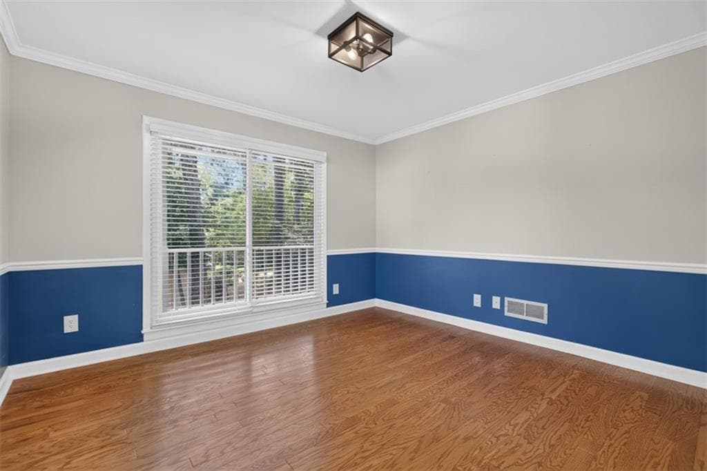 3 bedroom, 3 bathroom, 2,780 sq ft single family residence for sale at 540 Clear Lake Lane, Suwanee, GA 30024 — photo 10