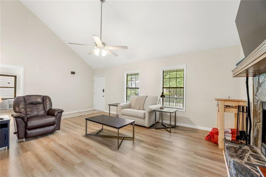 3 bedroom, 4 bathroom, 2,092 sq ft single family residence for sale at 1798 Trophy Drive, Marietta, GA 30062 — photo 6