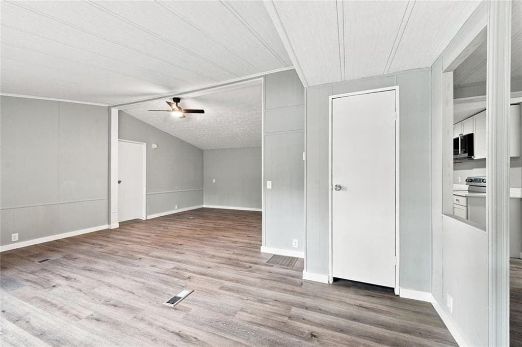 3 bedroom, 2 bathroom, 1,580 sq ft single family residence for sale at 1077 New Hope Road, Lawrenceville, GA 30045 — photo 6