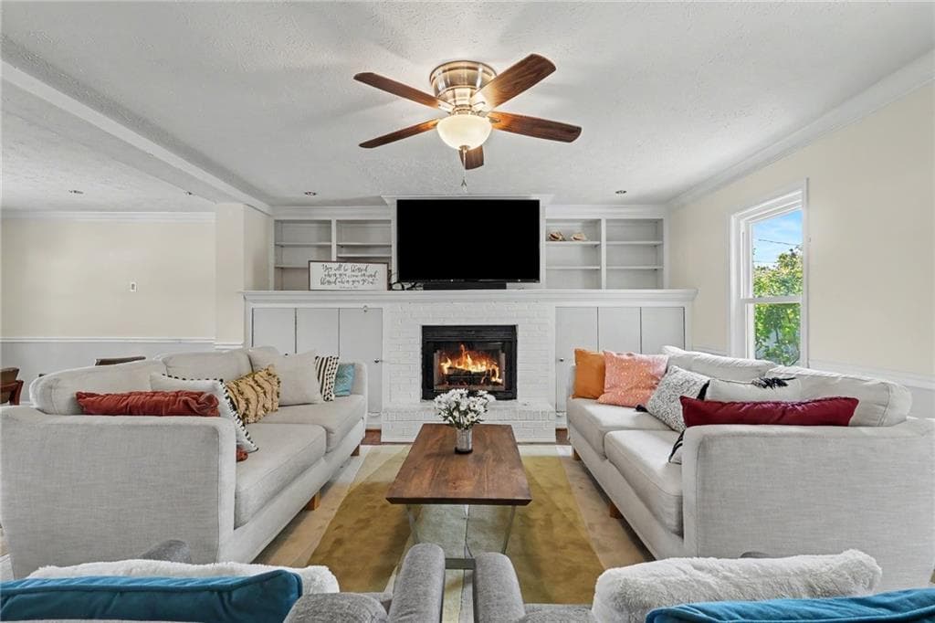 3 bedroom, 3 bathroom, 2,072 sq ft single family residence for sale at 8922 Western Pines Drive, Douglasville, GA 30134 — photo 8