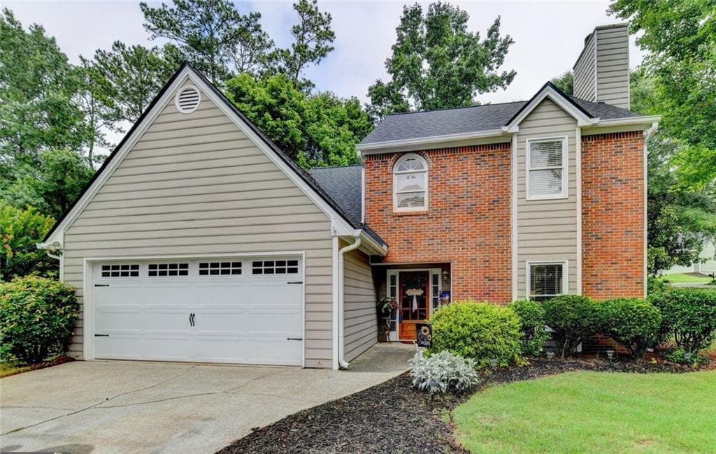3 bedroom, 3 bathroom, 2,292 sq ft single family residence for rent at 719 Flowers Crossing, Lawrenceville, GA 30044 for $2,600 a month — photo 1 of 16