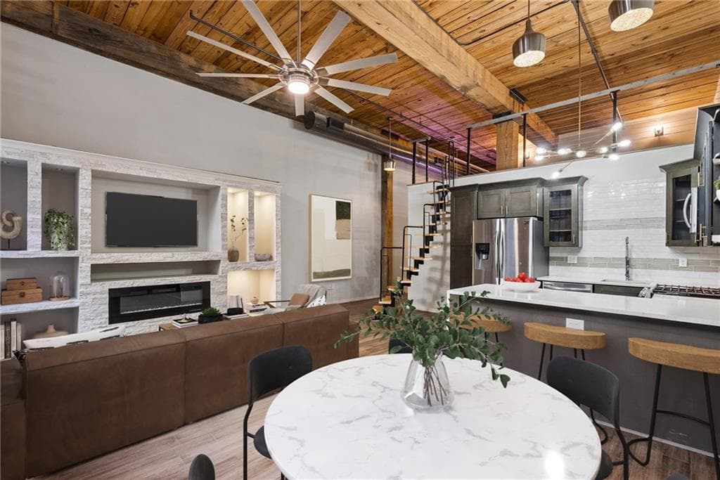 1 bedroom, 1 bathroom, 1,003 sq ft condominium for sale at 170 Boulevard 120H, Atlanta, GA 30312 — photo 7