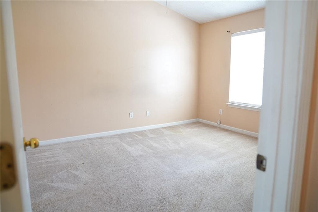 2 bedroom, 3 bathroom, 1,150 sq ft single family residence for sale at 300 Goldenrod Drive, Stockbridge, GA 30281 — photo 10