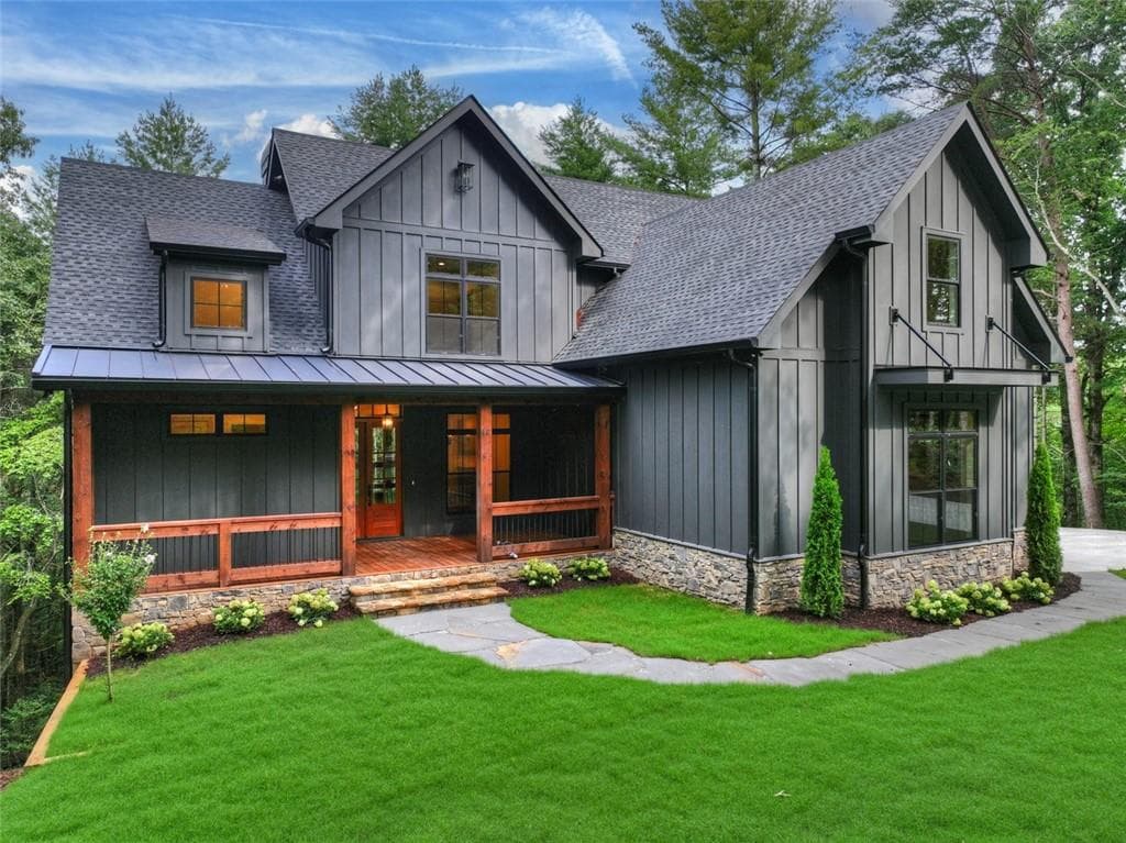 4 bedroom, 4 bathroom, 3,665 sq ft single family residence for sale at 291 Aspen Avenue, Ellijay, GA 30536