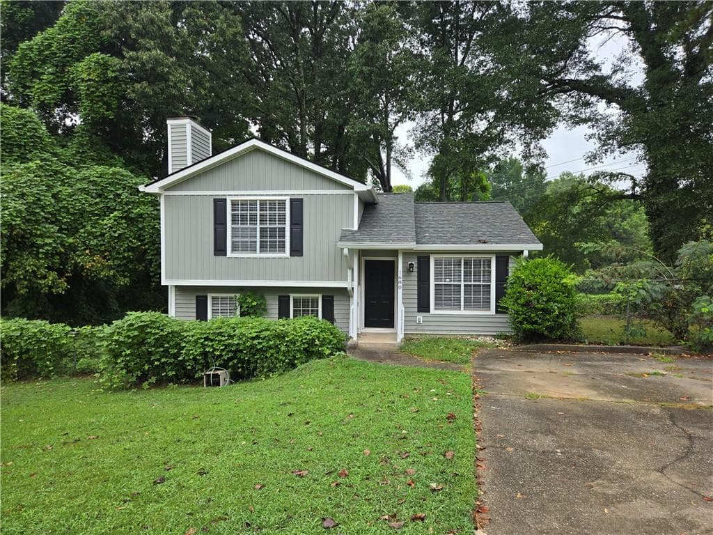 3 bedroom, 2 bathroom, 1,256 sq ft single family residence for rent at 1680 Wee Kirk Road, Atlanta, GA 30316 for $1,795 a month — photo 1 of 14