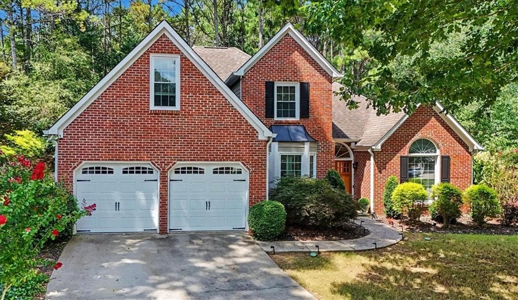 5 bedroom, 3 bathroom, 2,350 sq ft single family residence under contract at 706 Chanson Drive, Marietta, GA 30064 — photo 3