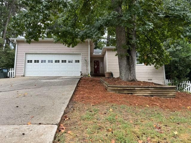 3 bedroom, 2 bathroom, 1,986 sq ft home for sale at 2978 Trotters View Way, Snellville, GA