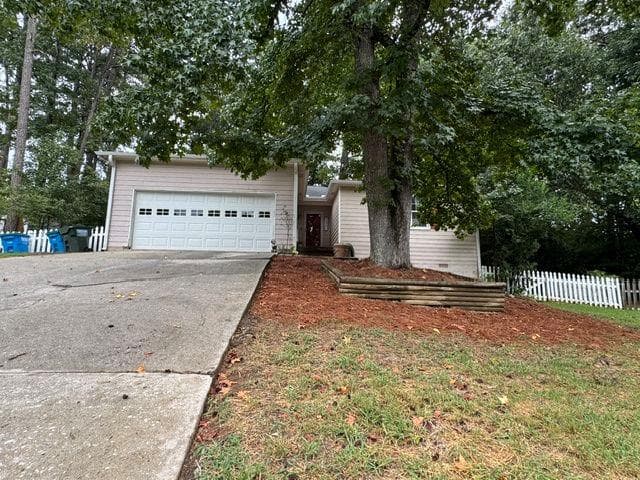 3 bedroom, 2 bathroom, 1,986 sq ft single family residence for sale at 2978 Trotters View Way, Snellville, GA 30039 — photo 3