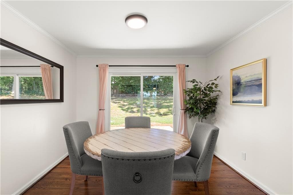 3 bedroom, 2 bathroom, 1,336 sq ft single family residence for sale at 371 North Avenue, Hapeville, GA 30354 — photo 9