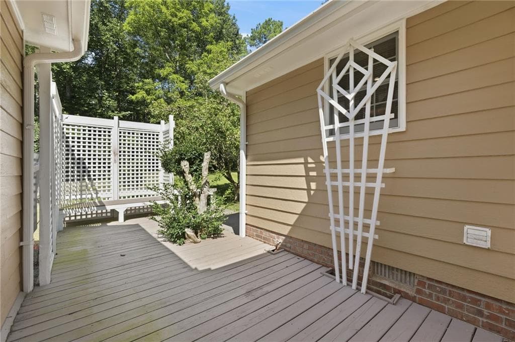 3 bedroom, 2 bathroom, 1,630 sq ft single family residence for sale at 724 Clarke Trail, Dacula, GA 30019 — photo 8