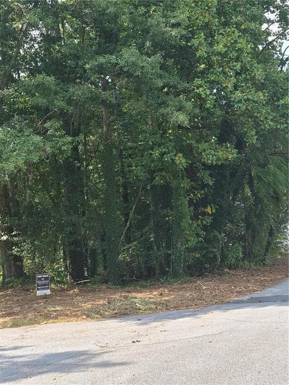 single family residence for sale at 1077 Crooked Creek Road, Lithonia, GA 30058 — photo 2