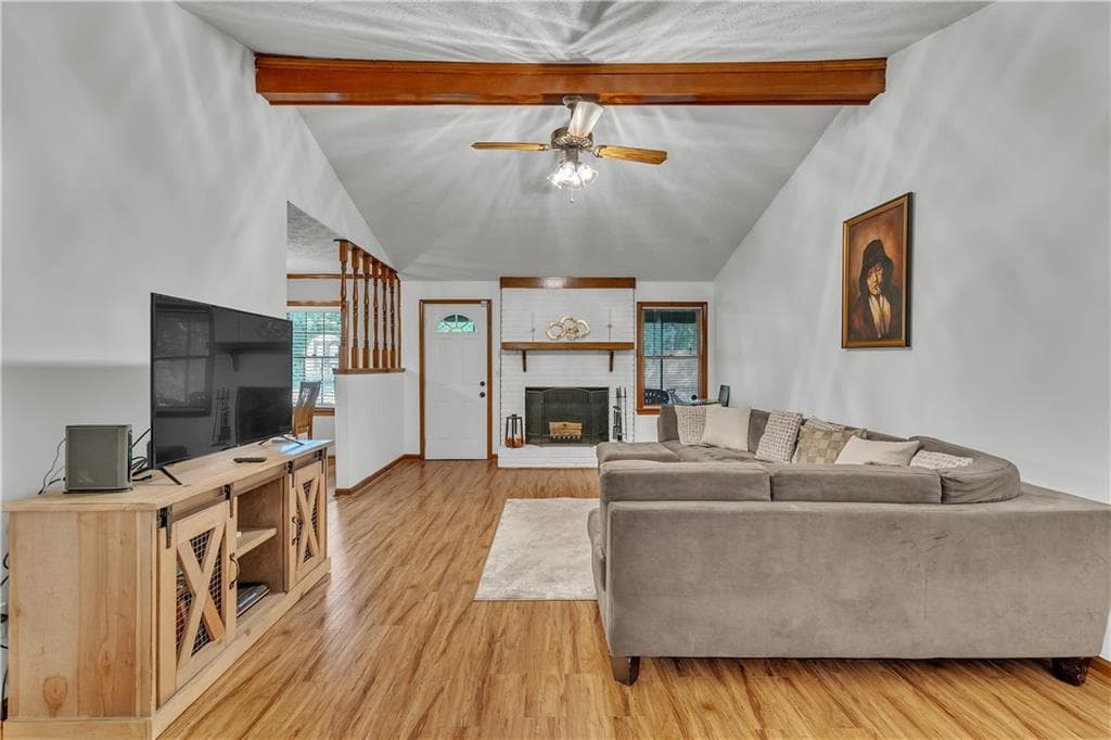 3 bedroom, 2 bathroom, 1,554 sq ft single family residence for sale at 4800 Kensington Lane, Conyers, GA 30094 — photo 3