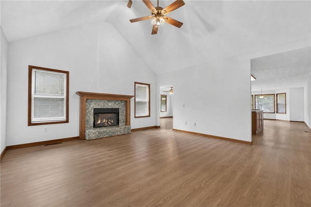 3 bedroom, 2 bathroom, 2,550 sq ft single family residence for sale at 2762 Lester Mill Road, Locust Grove, GA 30248 — photo 8