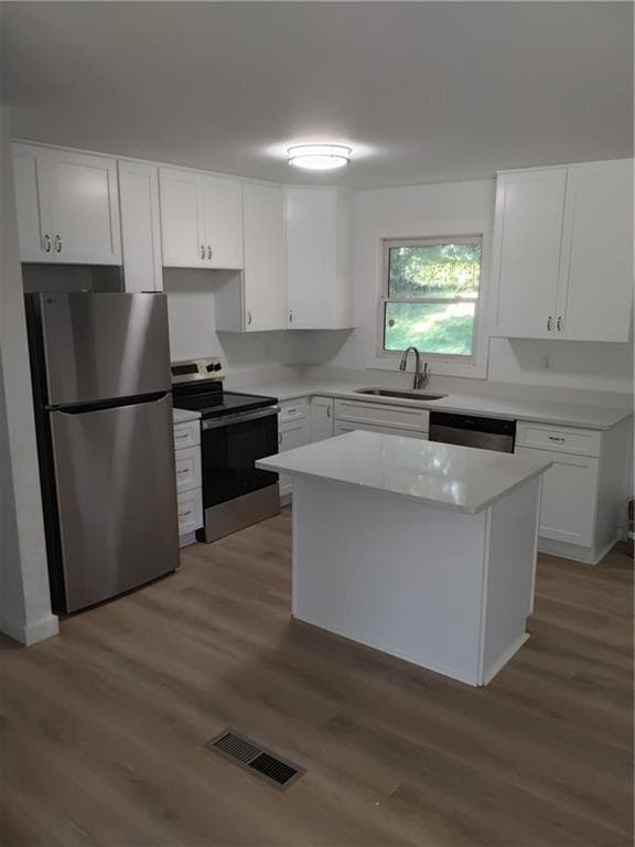 3 bedroom, 2 bathroom, 1,100 sq ft single family residence for rent at 6125 Cedar Wood Drive, Atlanta, GA 30349 for $1,800 a month — photo 9