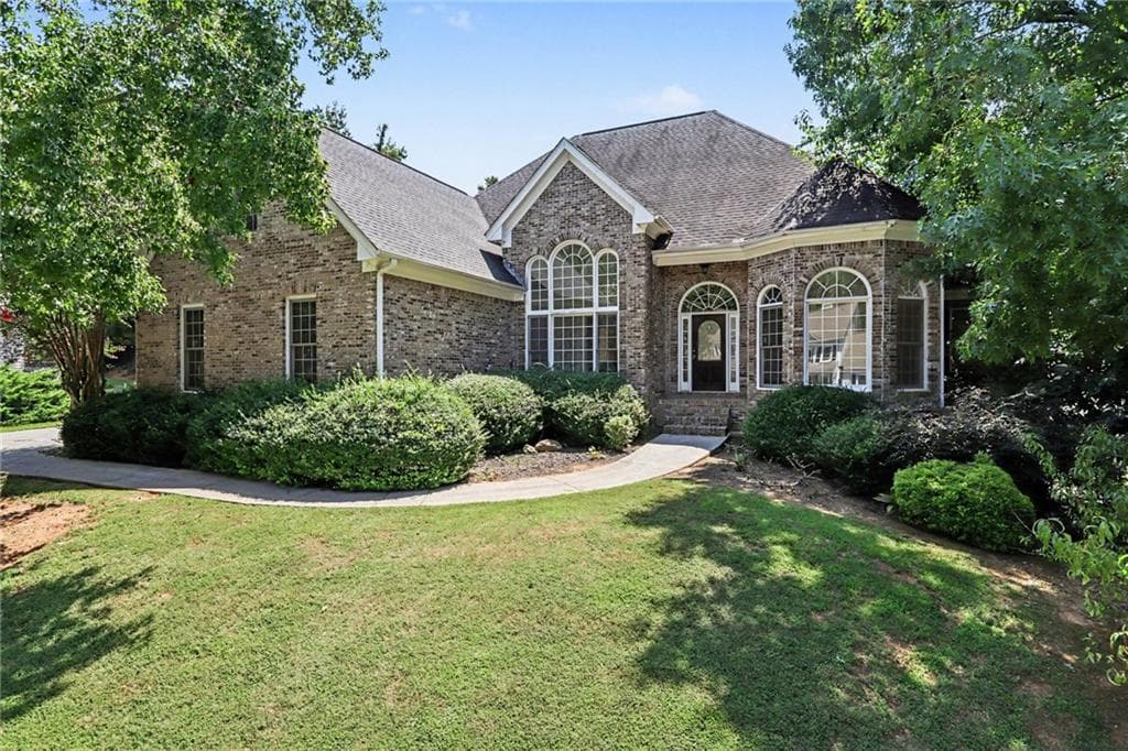 5 bedroom, 3 bathroom, 2,940 sq ft single family residence for sale at 2697 Mayfield Drive, Lawrenceville, GA 30043 — photo 1 of 29