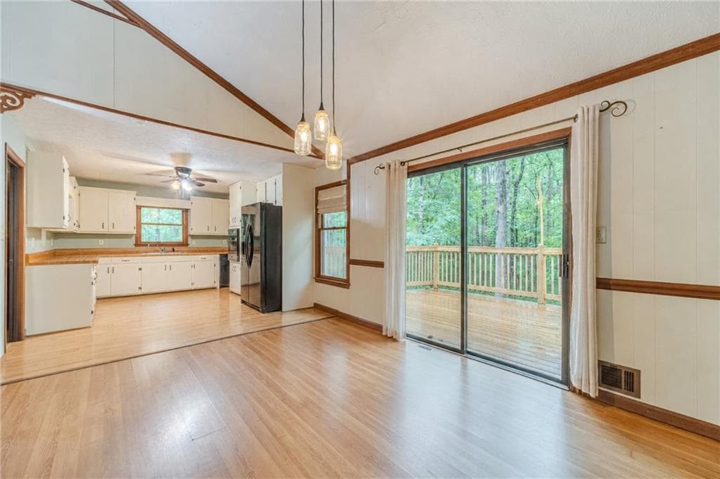4 bedroom, 2 bathroom, 2,208 sq ft single family residence for sale at 3661 Pennington Drive, Conyers, GA 30013 — photo 7