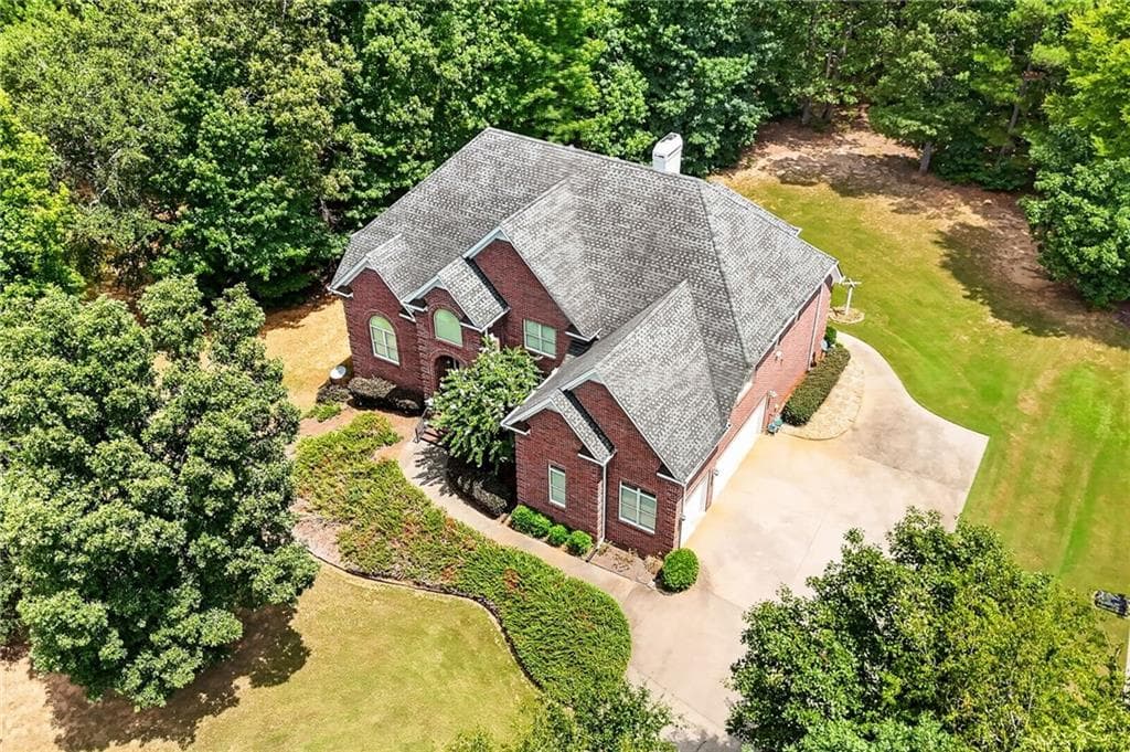 5 bedroom, 6 bathroom, 4,675 sq ft single family residence for sale at 1442 Swiftwater Circle, Mcdonough, GA 30252 — photo 2