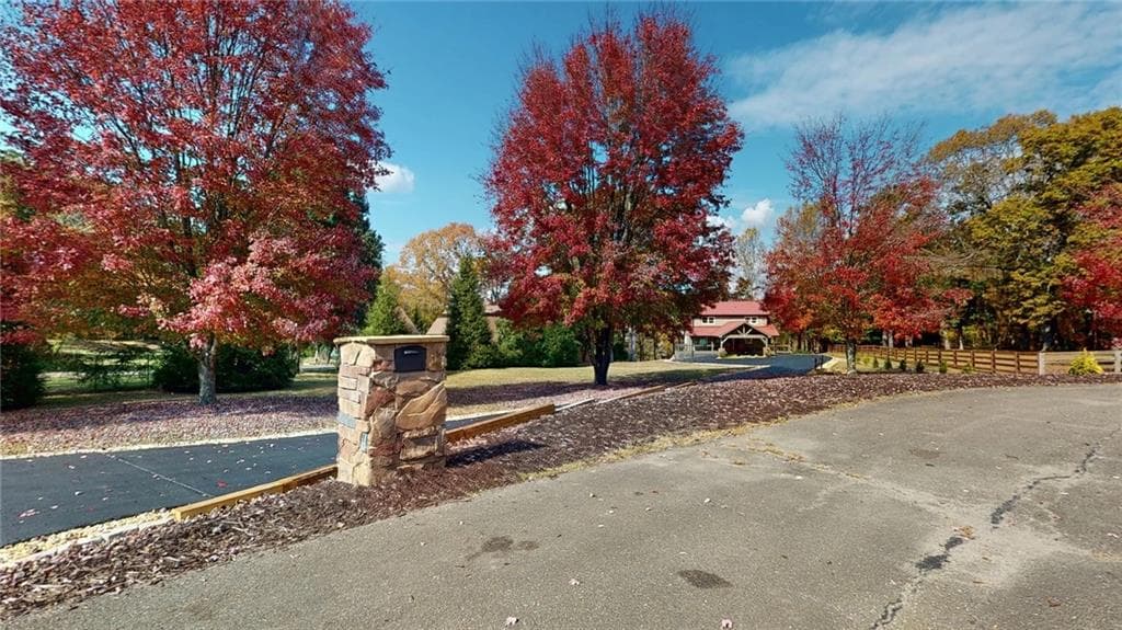3 bedroom, 3 bathroom, 2,676 sq ft single family residence for sale at 67 Riverwood Place, Ellijay, GA 30536 — photo 7