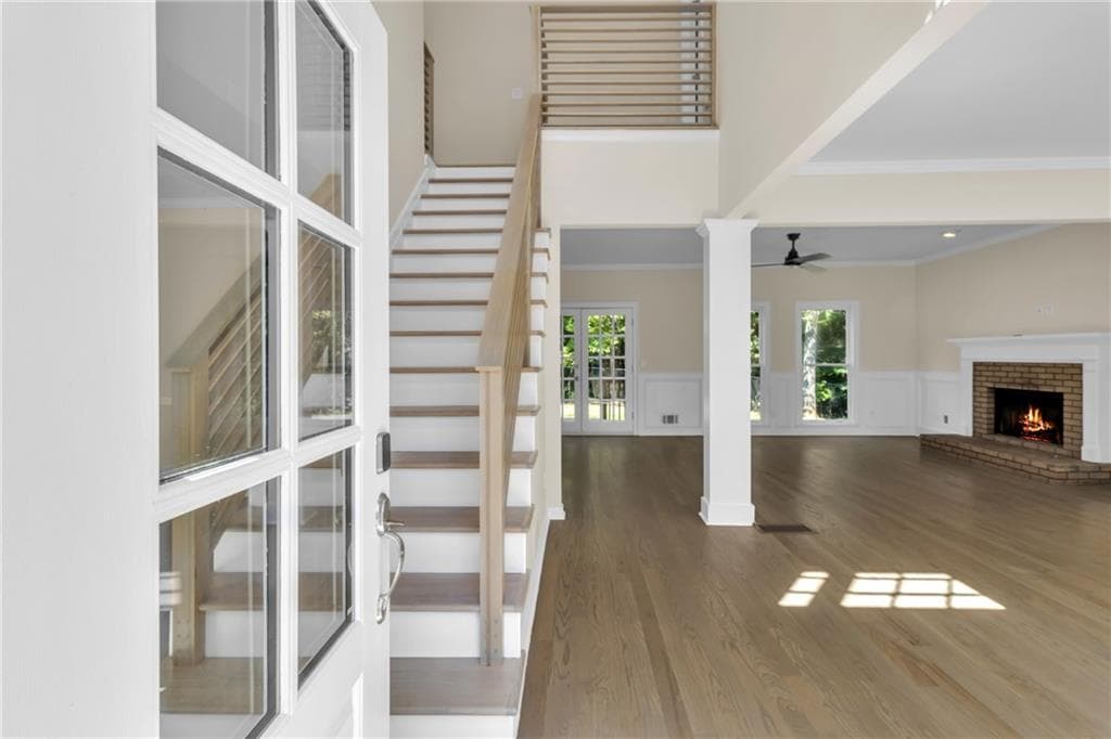 4 bedroom, 4 bathroom, 3,737 sq ft single family residence for sale at 3601 Hampstead Lane, Roswell, GA 30075 — photo 3