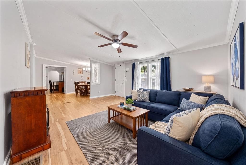 3 bedroom, 2 bathroom, 1,650 sq ft single family residence for sale at 115 Wildwood Trl, Cleveland, GA 30528 — photo 3