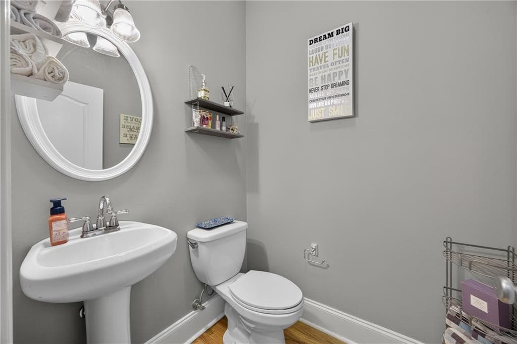 3 bedroom, 4 bathroom, 2,042 sq ft townhouse for sale at 1558 Mosaic Way, Smyrna, GA 30080 — photo 6