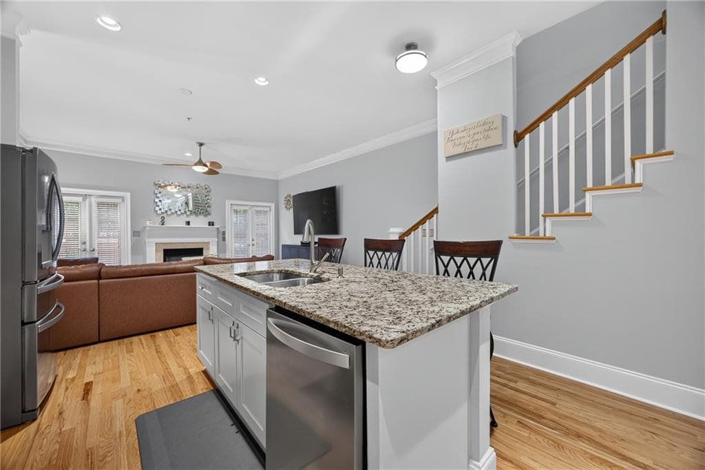 3 bedroom, 4 bathroom, 2,042 sq ft townhouse for sale at 1558 Mosaic Way, Smyrna, GA 30080 — photo 9