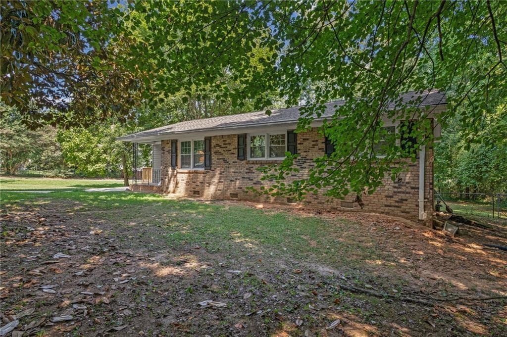 4 bedroom, 2 bathroom, 1,284 sq ft single family residence for sale at 2840 Somerton Drive, Morrow, GA 30260 — photo 3