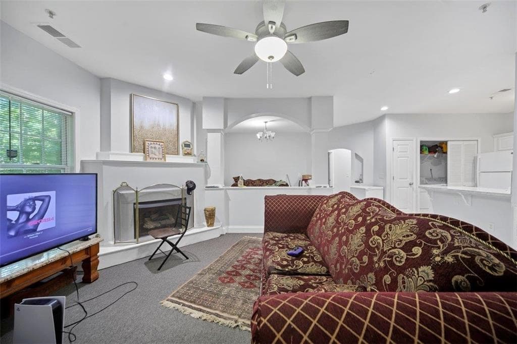 2 bedroom, 2 bathroom, 1,177 sq ft condominium for sale at 4010 Orchard Hill Terrace, Stone Mountain, GA 30083 — photo 9