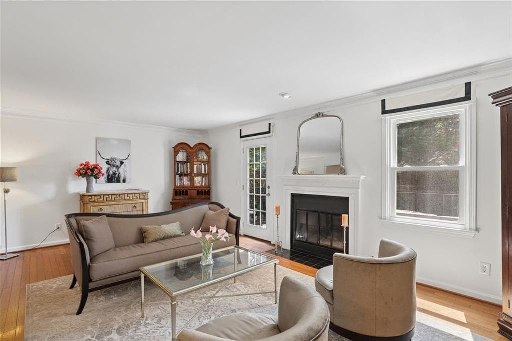 3 bedroom, 4 bathroom, 2,420 sq ft townhouse for sale at 13 Sycamore Station, Decatur, GA 30030 — photo 8