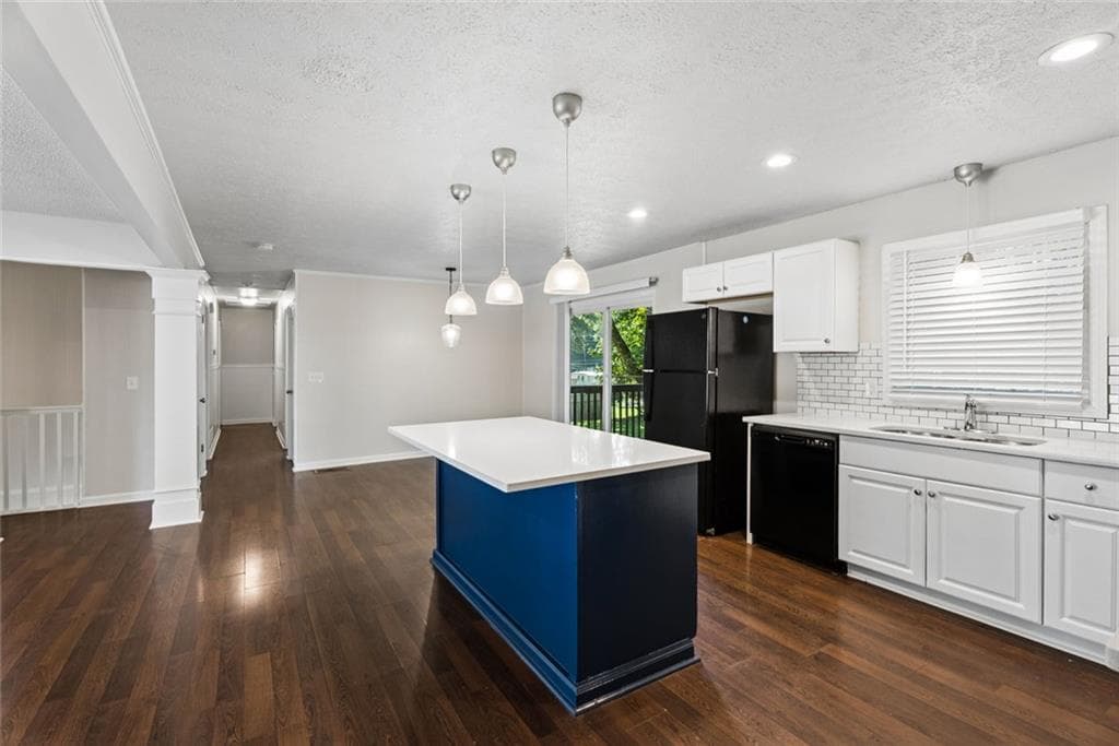 3 bedroom, 2 bathroom, 1,404 sq ft single family residence under contract at 1209 Siesta Lane, Acworth, GA 30102 — photo 7