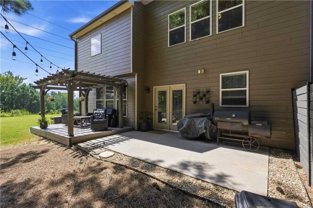 4 bedroom, 3 bathroom, 2,627 sq ft single family residence for sale at 1149 Parkmist Drive, Buford, GA 30518 — photo 5