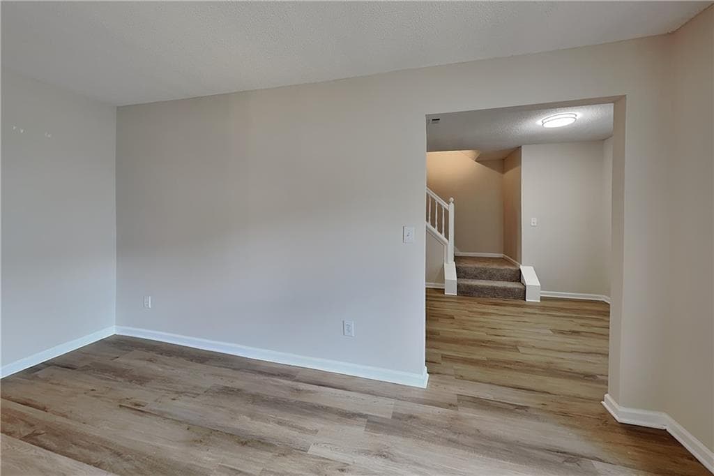 4 bedroom, 3 bathroom, 2,190 sq ft single family residence for sale at 2781 Ward Lake Way, Ellenwood, GA 30294 — photo 5