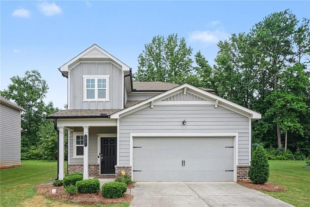 5 bedroom, 3 bathroom, 2,365 sq ft single family residence for sale at 59 Osprey Overlook Drive, Braselton, GA 30517