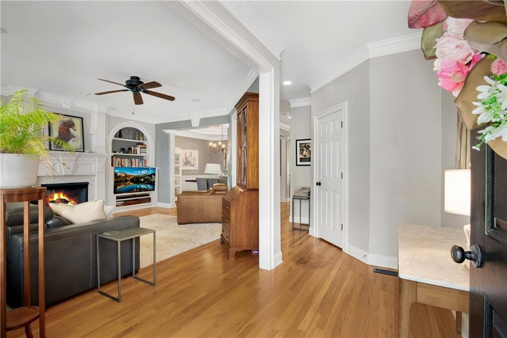 3 bedroom, 4 bathroom, 1,916 sq ft townhouse for sale at 630 Neel Reid Drive, Roswell, GA 30075 — photo 4