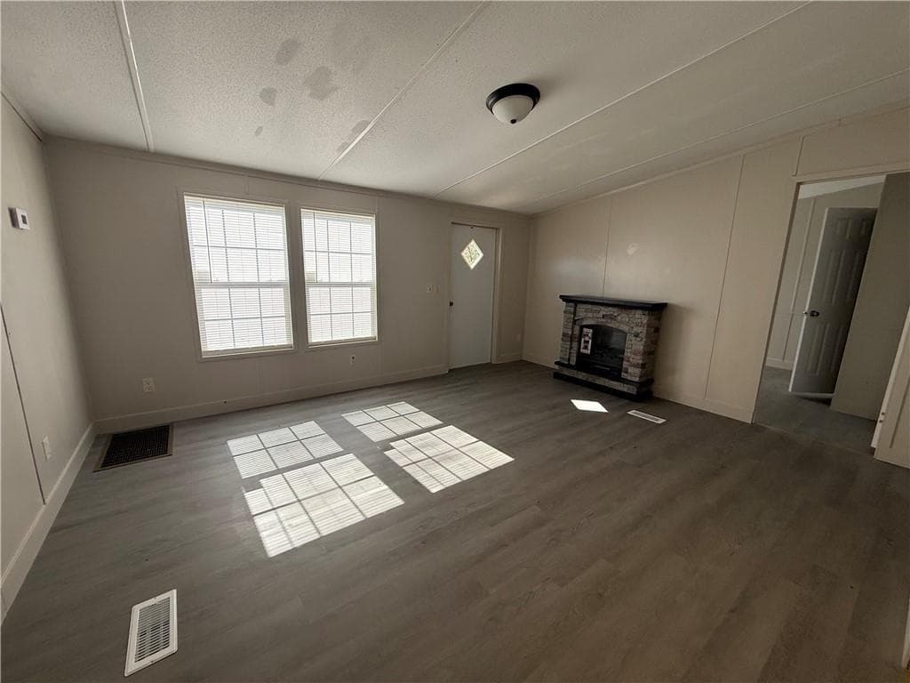 3 bedroom, 2 bathroom single family residence for rent at 3949 Highway 254 Road, Cleveland, GA 30528 for $1,700 a month — photo 2