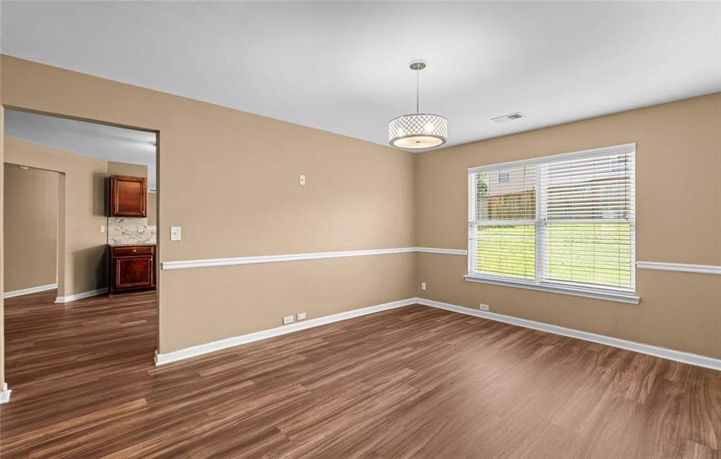 4 bedroom, 3 bathroom, 3,015 sq ft single family residence for rent at 4124 Alveston Drive, Atlanta, GA 30349 for $2,550 a month — photo 7